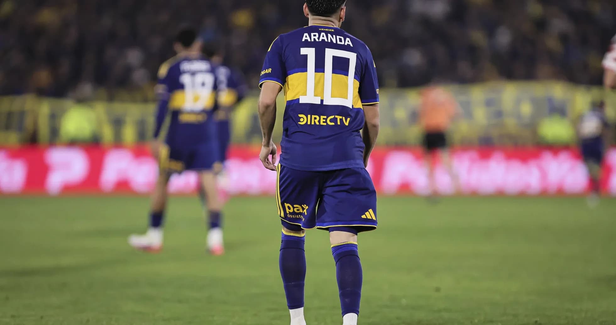 Player wearing jersey number 10 for Boca Juniors