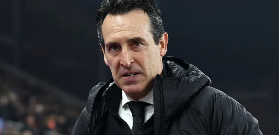 Football manager speaking during match event