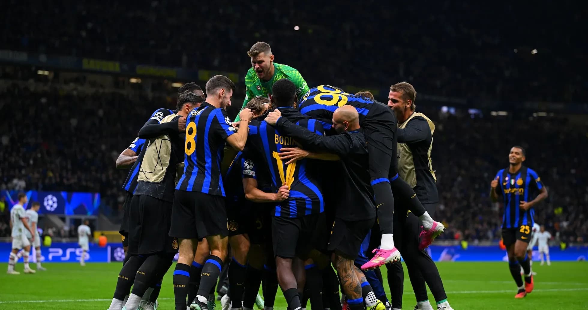 Inter players celebrating victory in UEFA Champions League