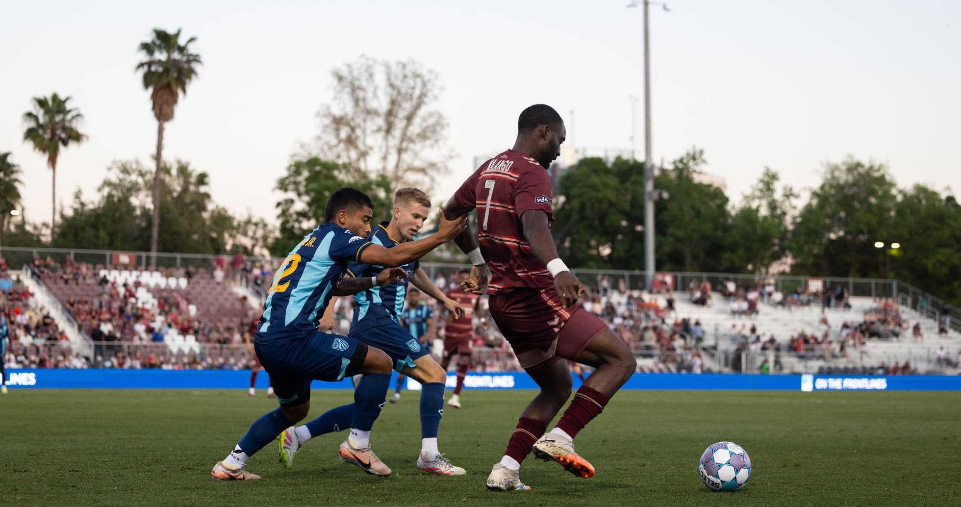 Sacramento Republic player dribbling against Monterey Bay