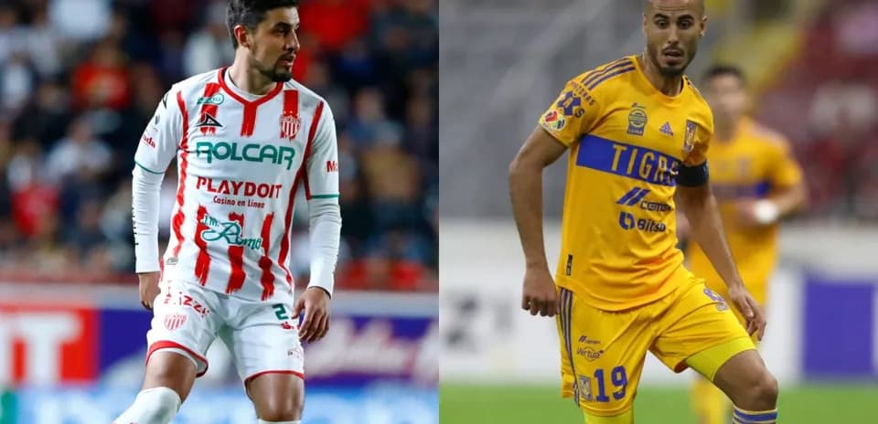 Tigres UANL player and Necaxa player on field