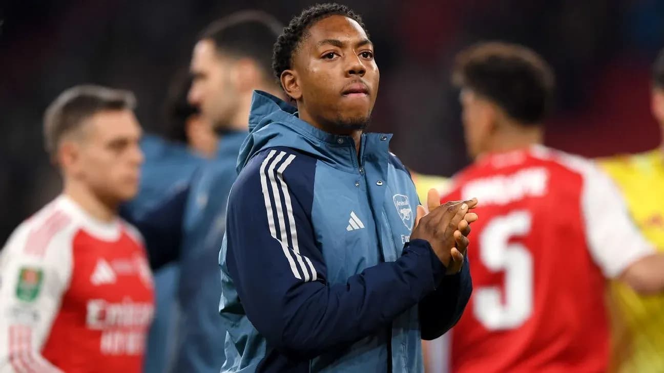 Manchester United's Left-Back Hunt: Premier League Targets and Bernardo Silva's Future