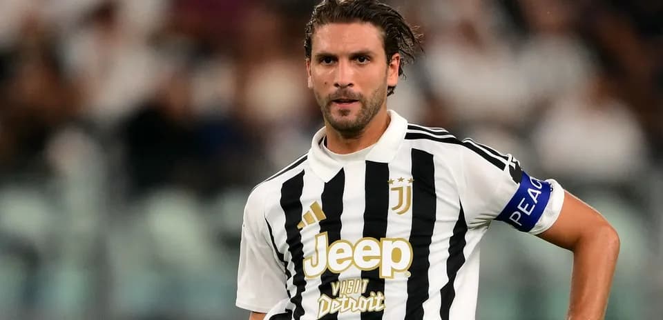 Player wearing Juventus jersey during match