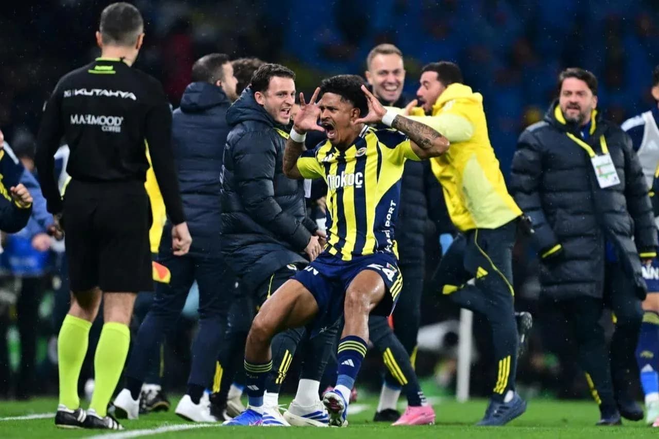 Fenerbahçe player celebrating during a match