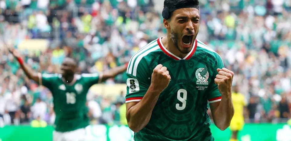 Mexican player celebrating a goal during match