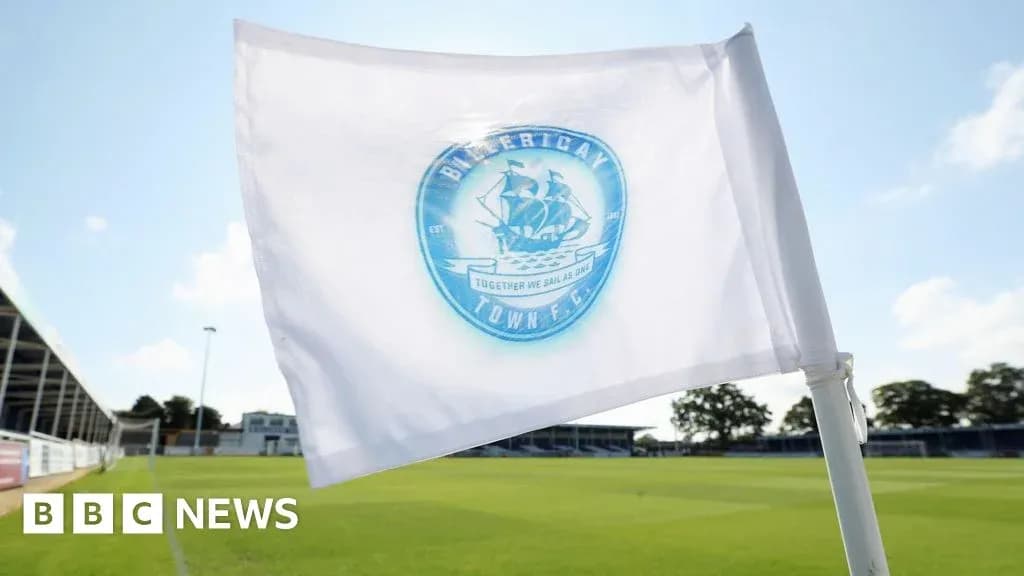 Flag of Billericay Town F.C. at stadium