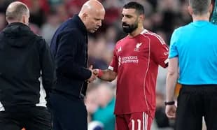 Liverpool Dominates Galatasaray as Salah Reaches 50 Goals