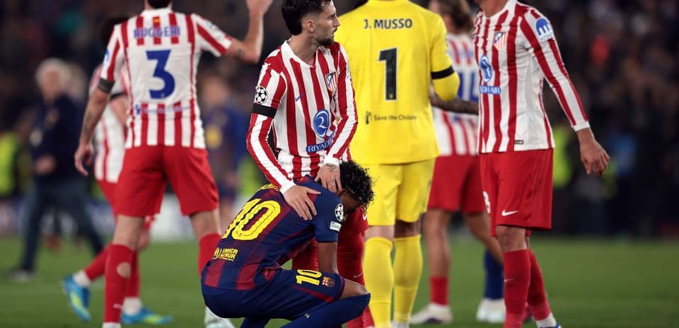 Barcelona and Atletico Madrid players during match