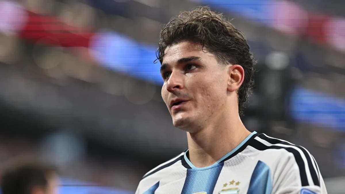Player wearing Argentina jersey during match