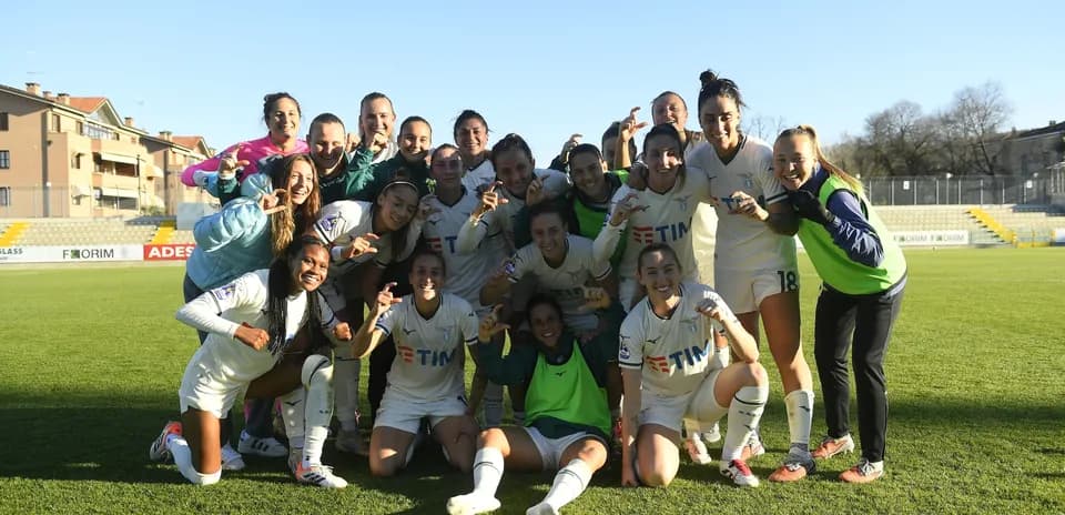 Lazio Women celebrating after a match