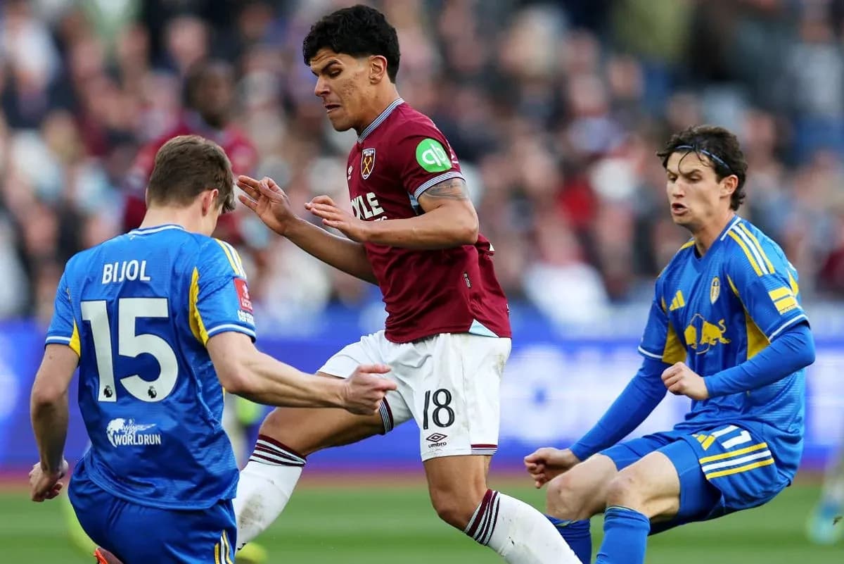 West Ham players in action against Leeds