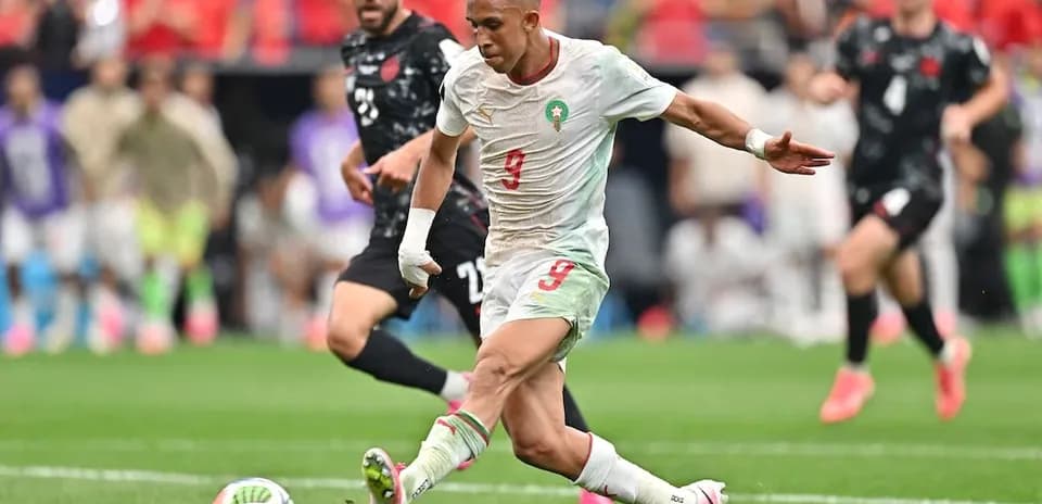 Moroccan player taking a shot during match