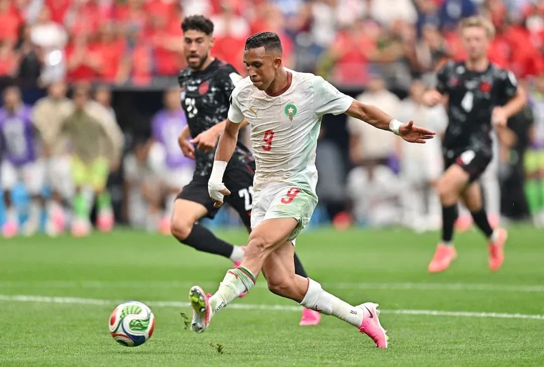 Moroccan player taking a shot during match