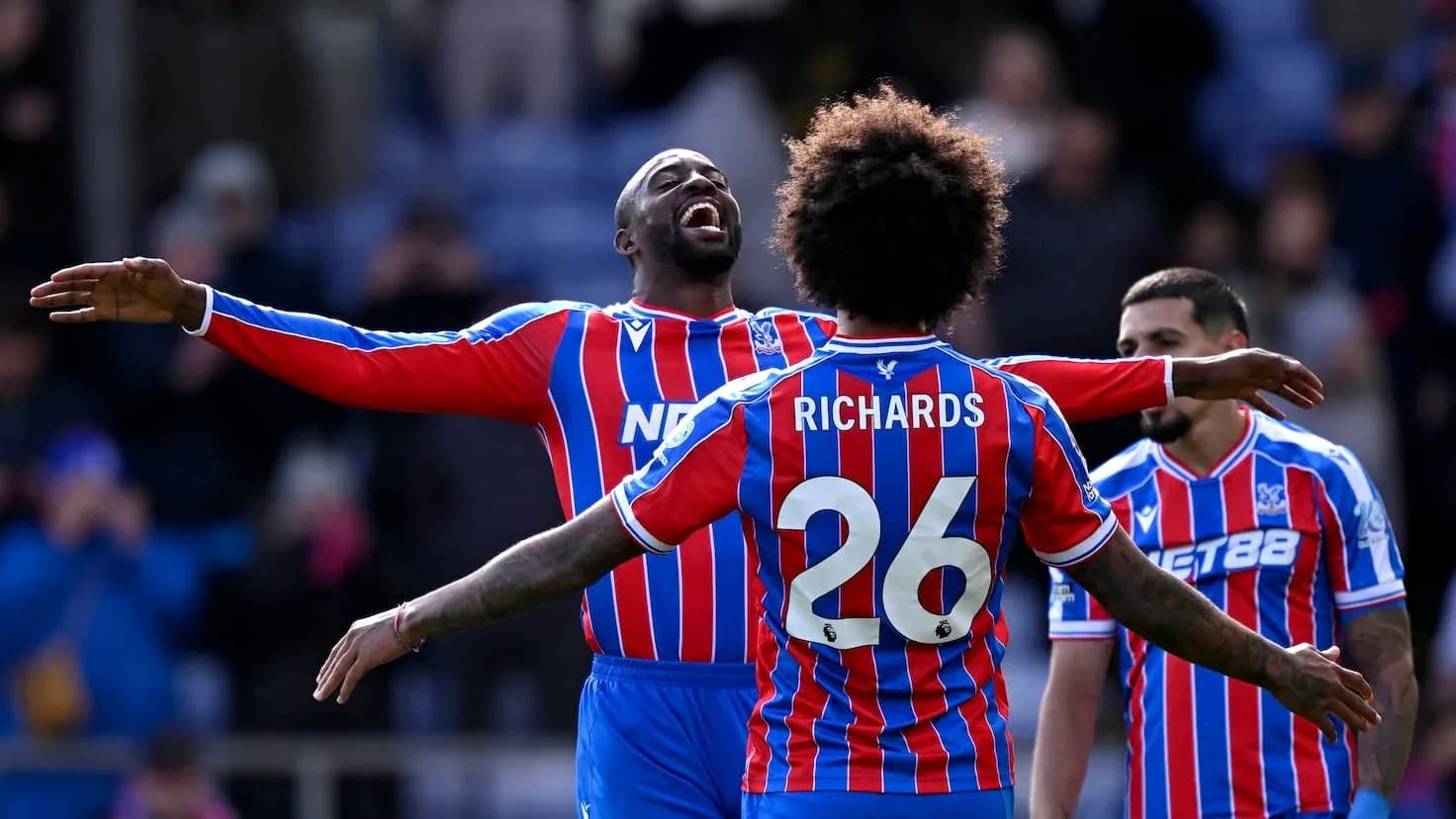 Crystal Palace players celebrating a goal