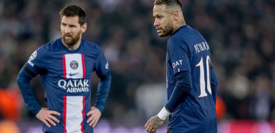 Lionel Messi and Neymar during a match