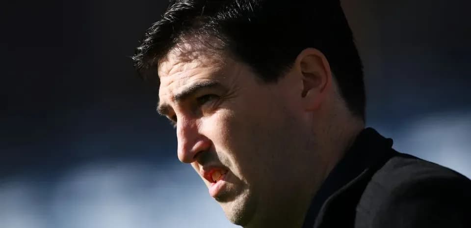Man in profile during a sports event