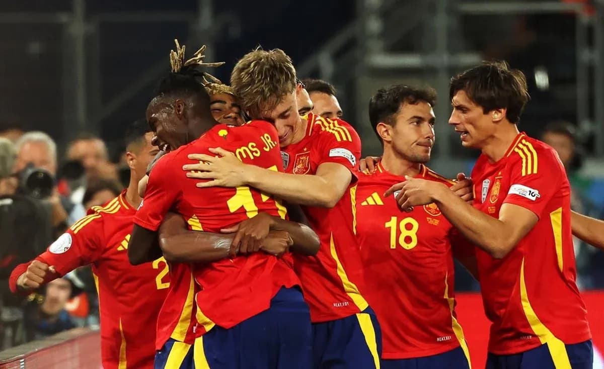 Spain players celebrating a goal during match