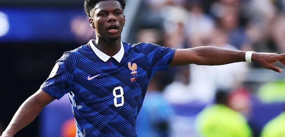 Player gesturing during a football match