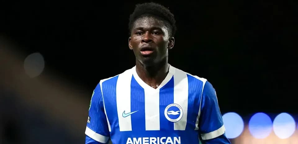 Player in blue and white jersey during match