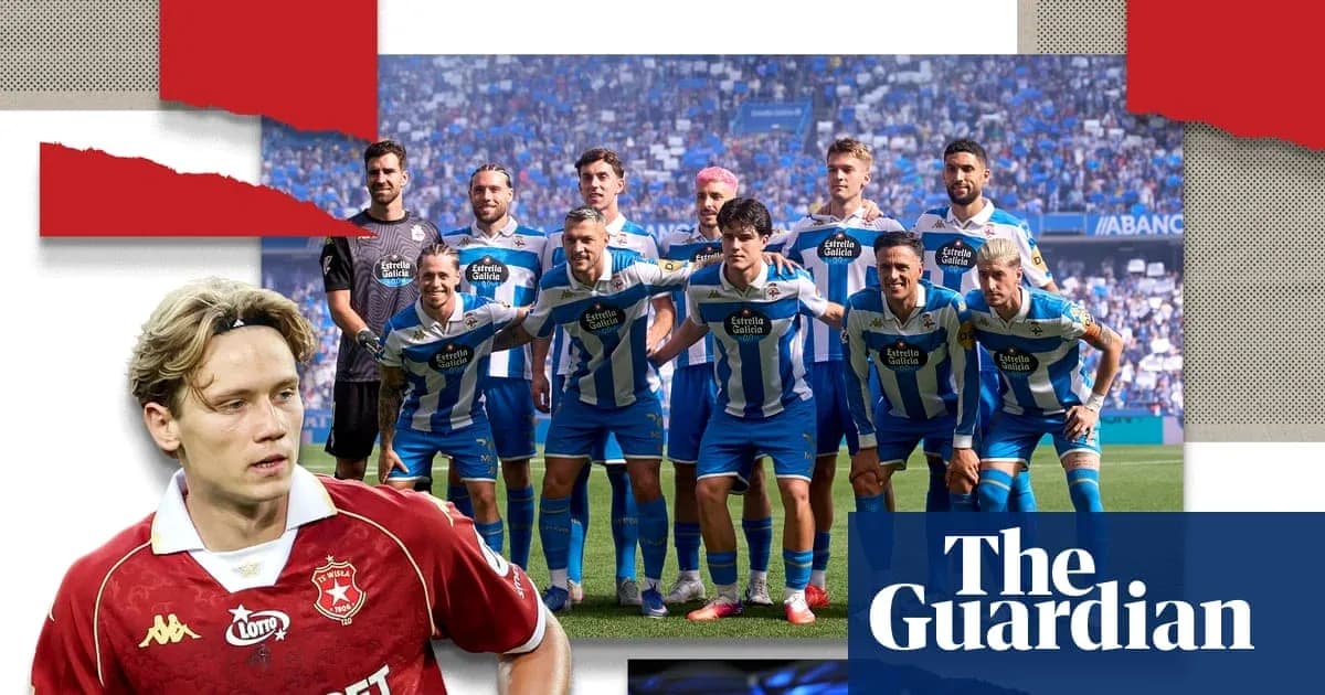 Football team posing together before a match