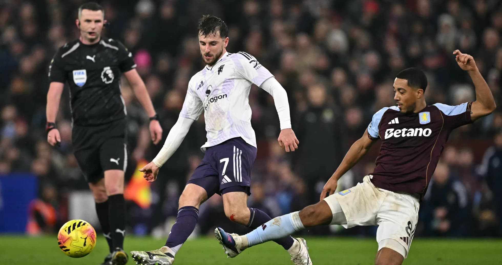 Manchester United vs Aston Villa: Top-Four Clash at Old Trafford