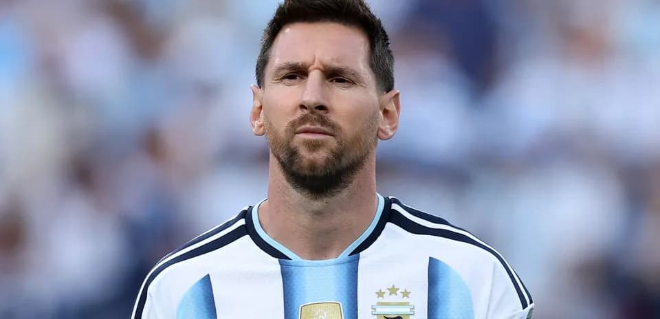 Lionel Messi wearing Argentina jersey during match