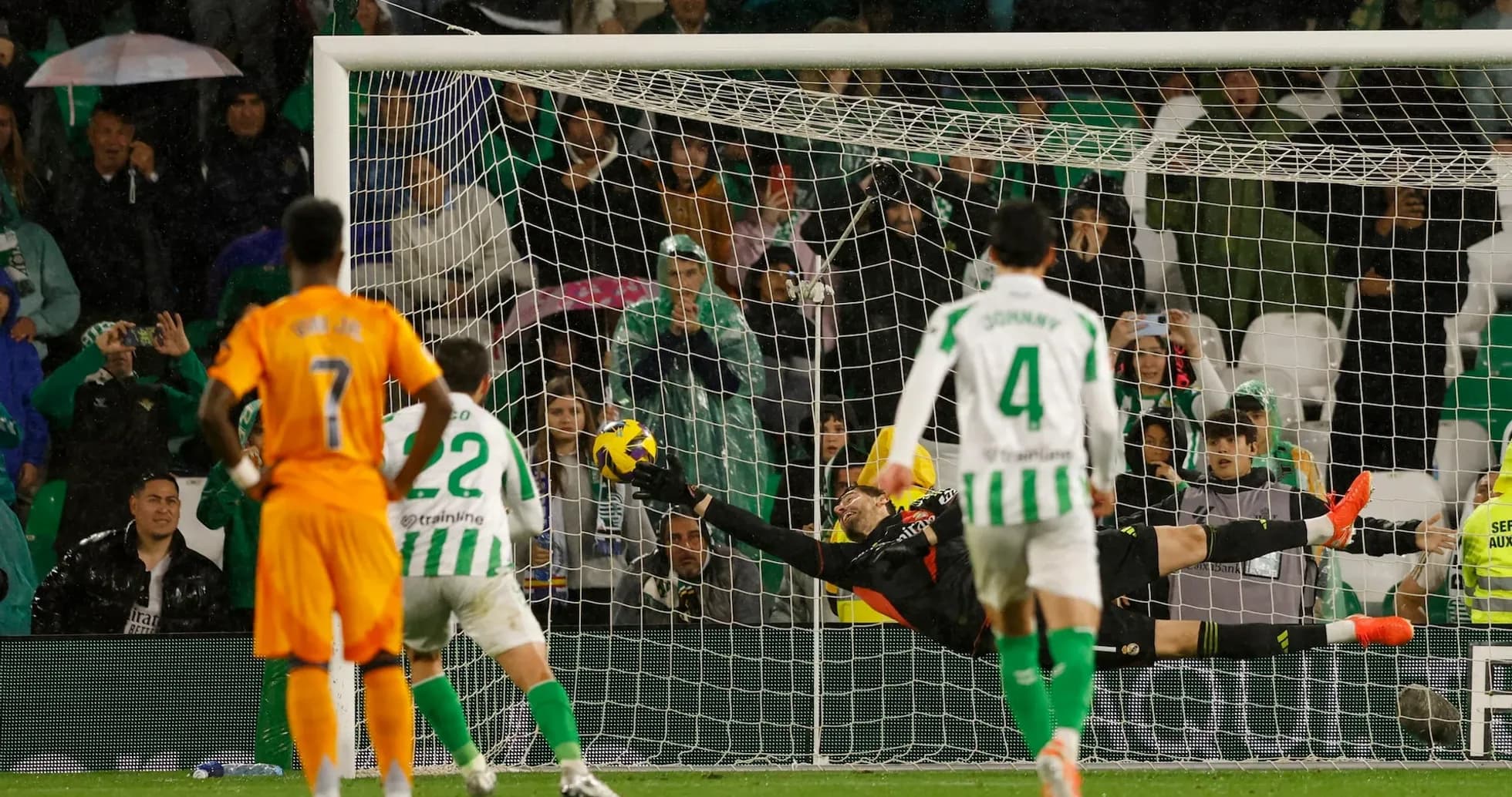 Goalkeeper saving a penalty in La Liga match