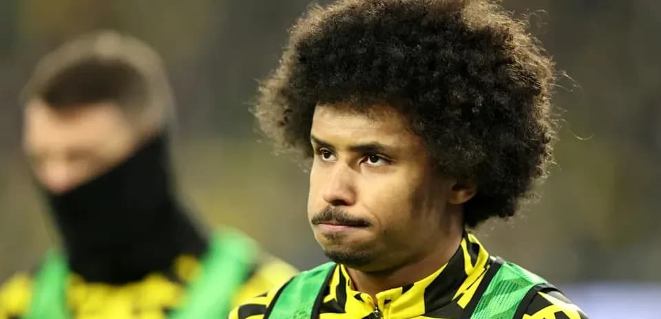 Player in training gear during match preparation