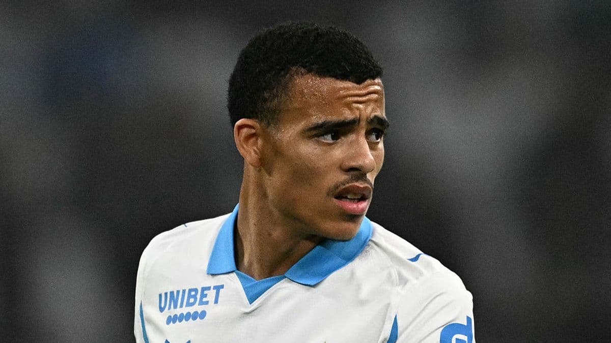 Player in Marseille jersey during a match