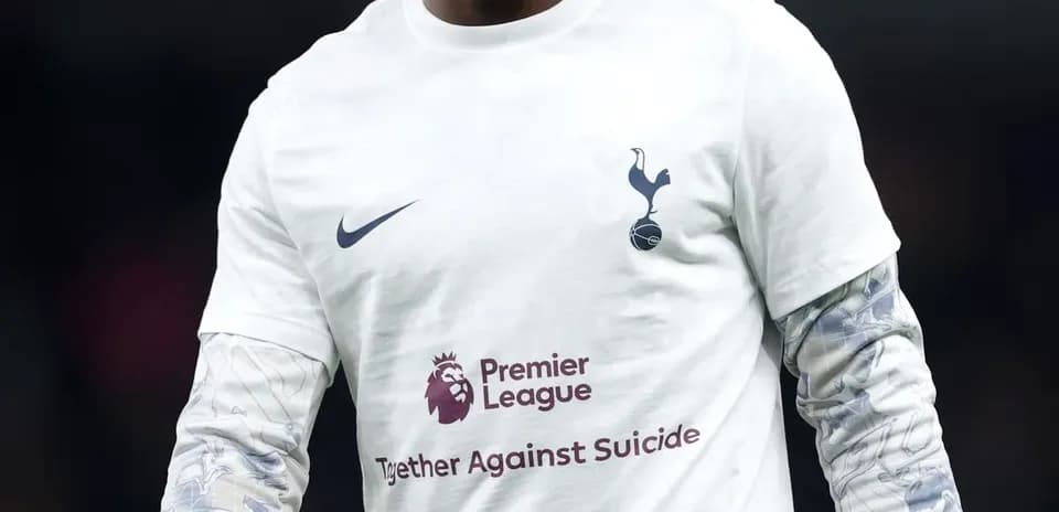 Player in Tottenham shirt during warm-up session