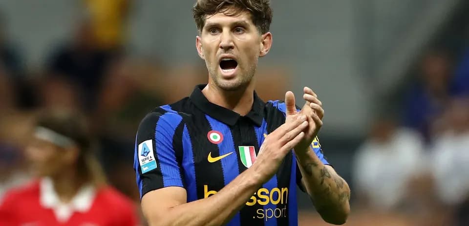 Player clapping during Serie A match on field