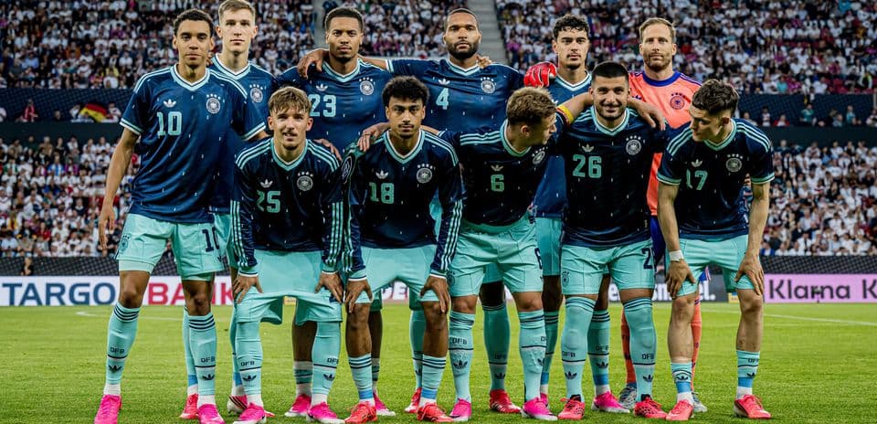 German national football team posing for group photo