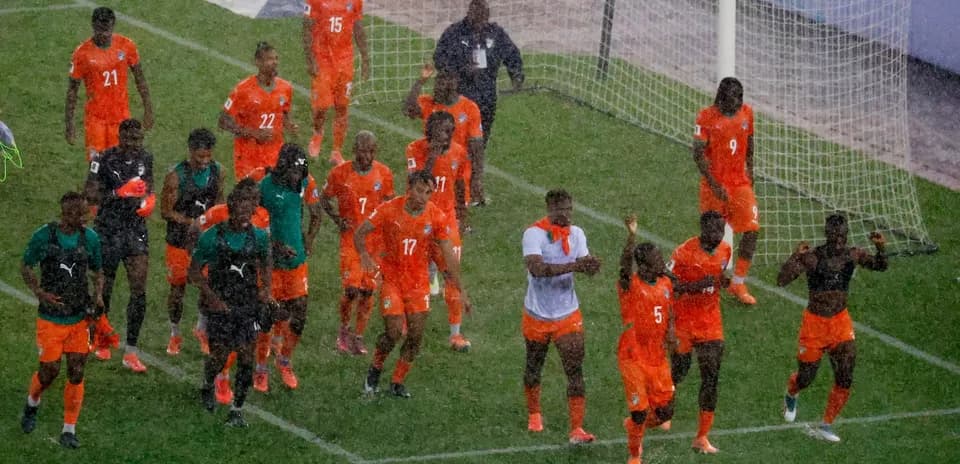 Ivory Coast players celebrating after match