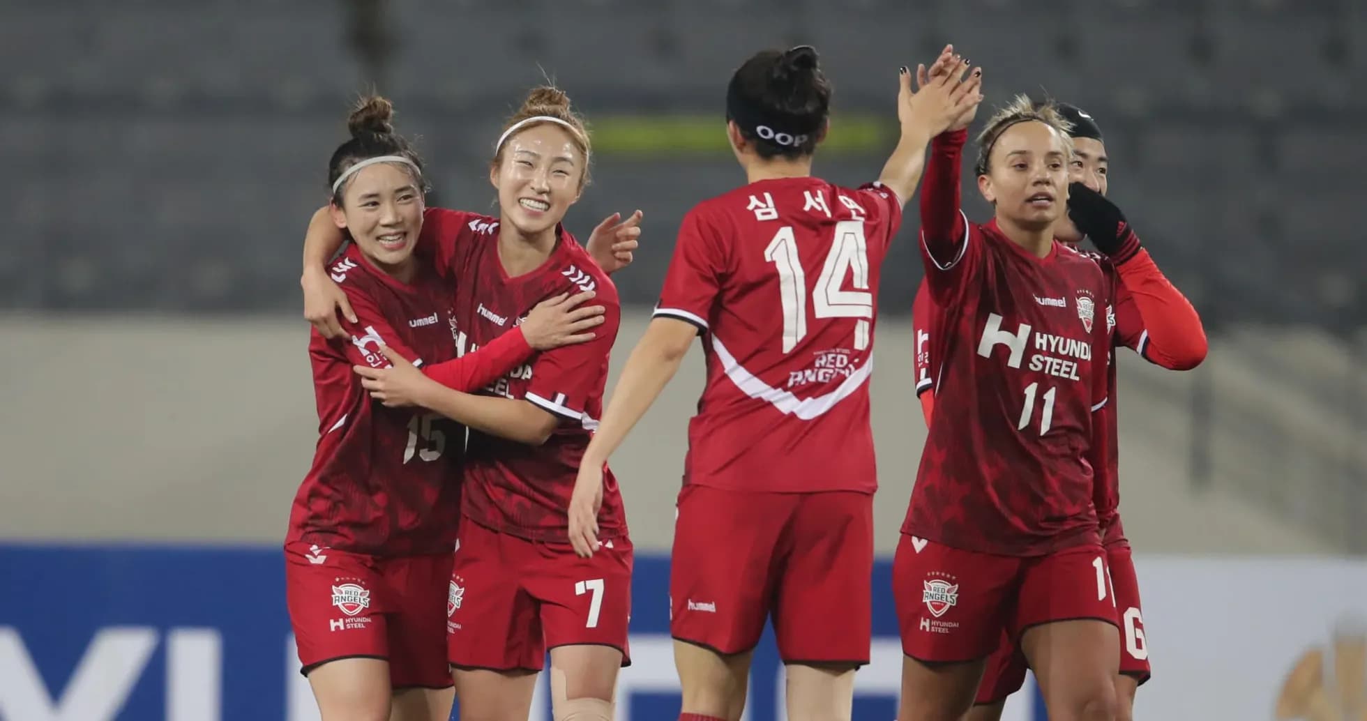 Incheon Red Angels players celebrating a goal