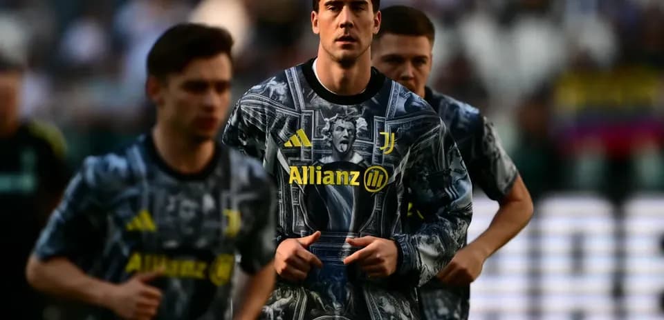 Juventus players warming up in unique jerseys