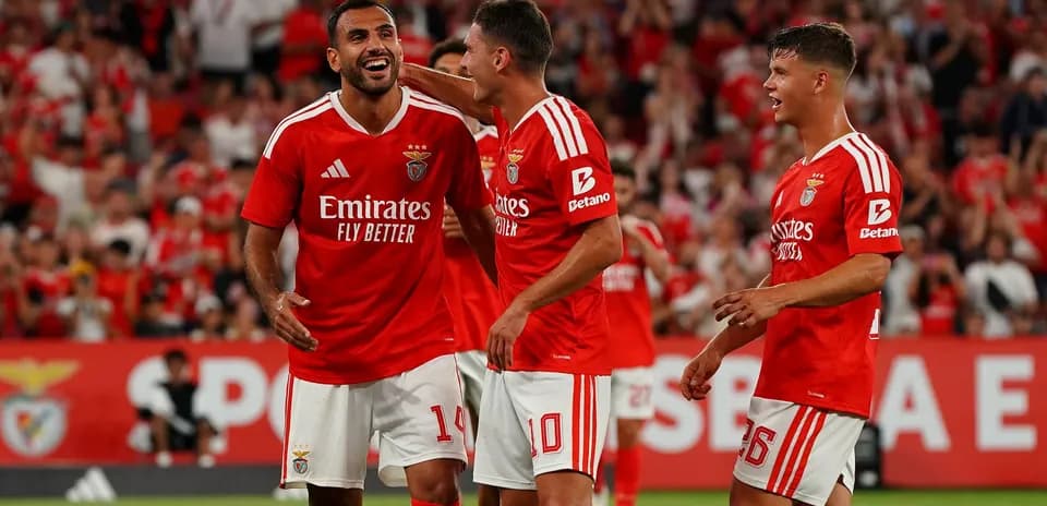 Benfica players celebrating during a match