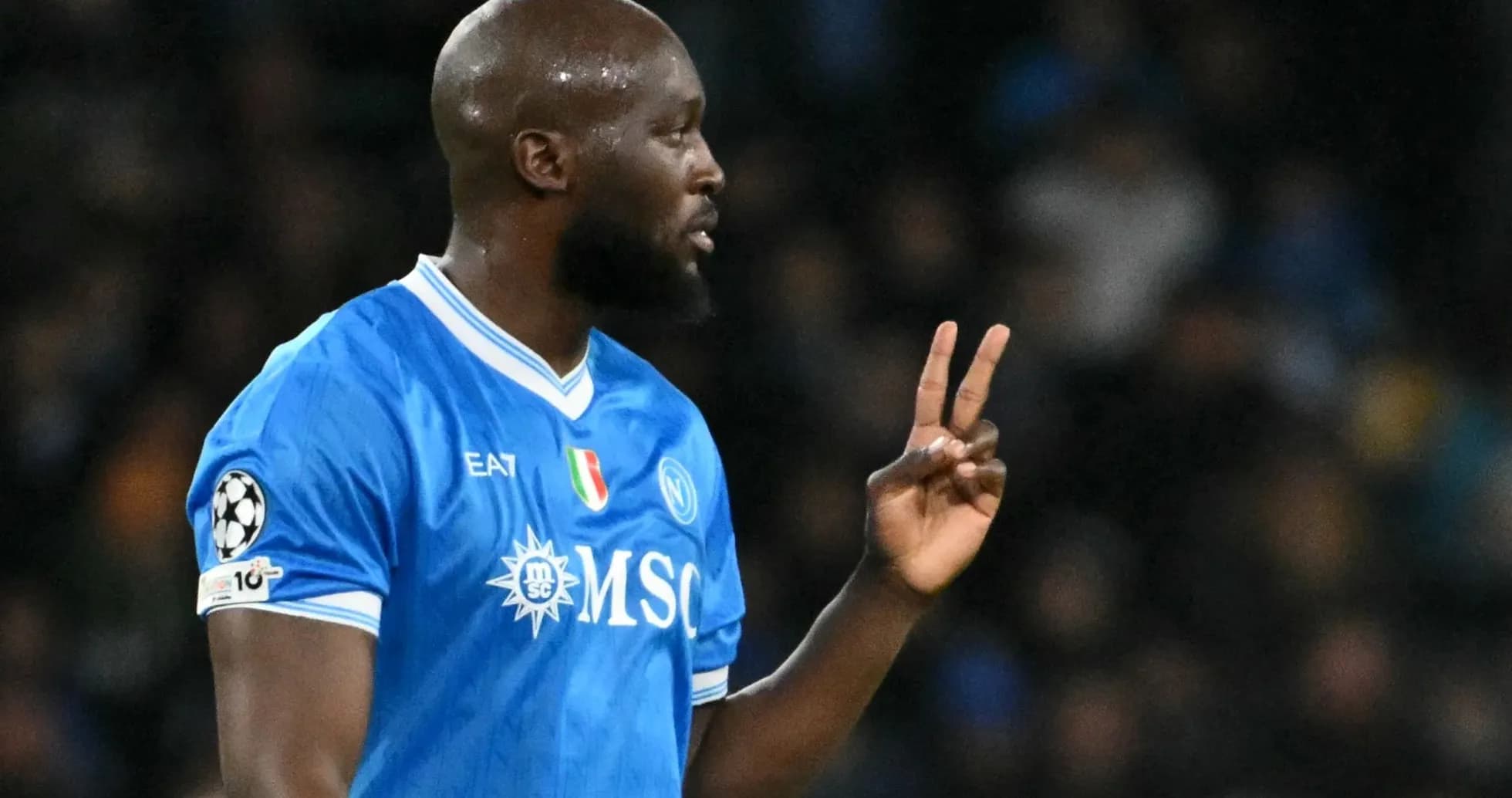 Player signaling during a football match