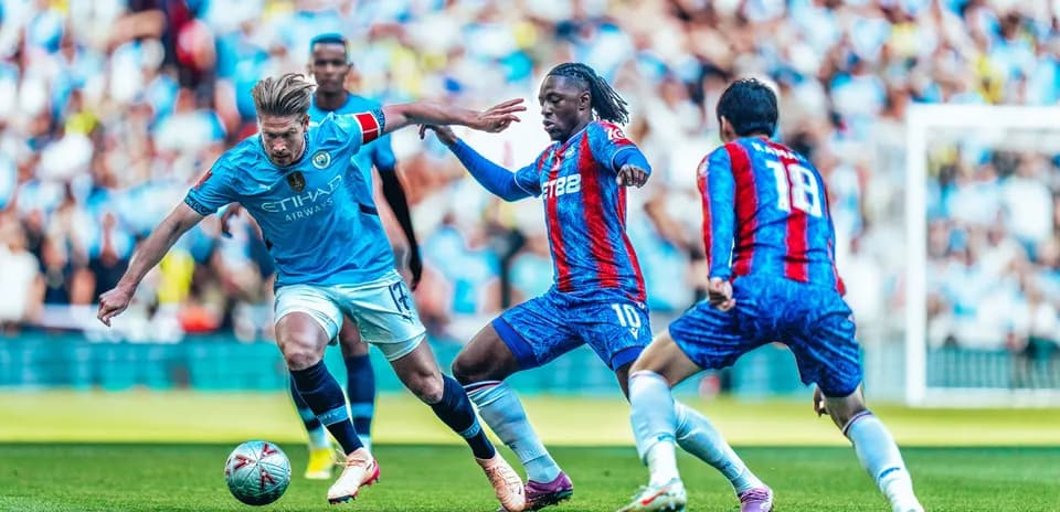 Manchester City player in action against Crystal Palace