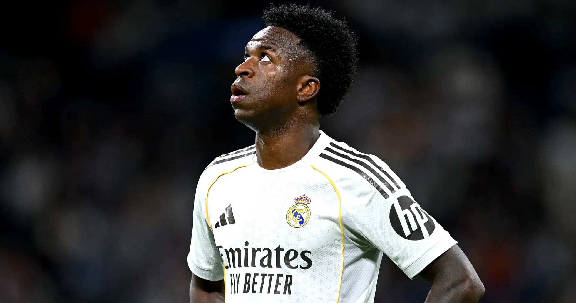 Vinícius Júnior looking up during match