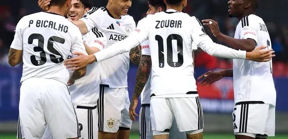 Qarabag players celebrating a goal