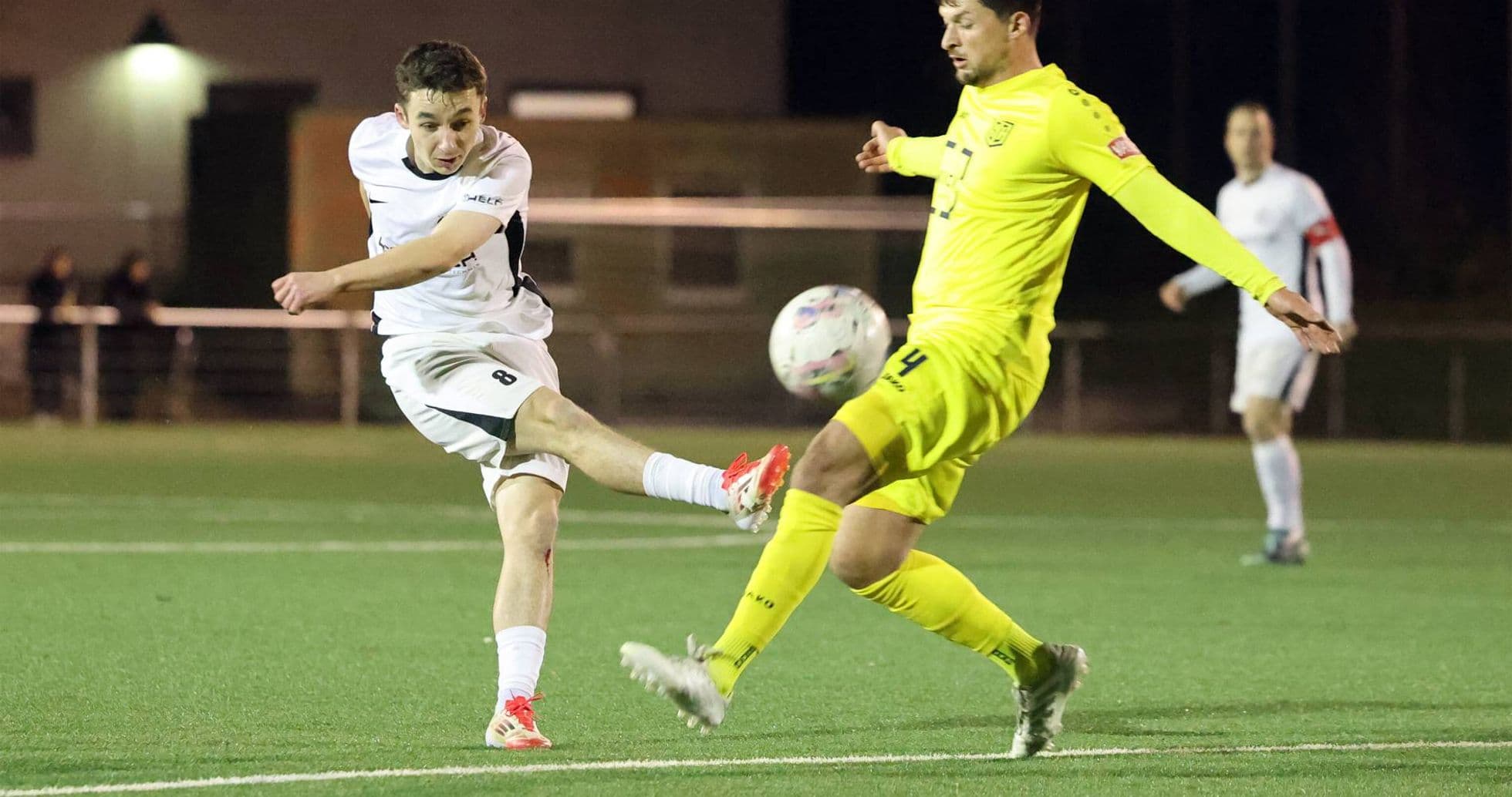 Player shooting during SC St. Tönis match