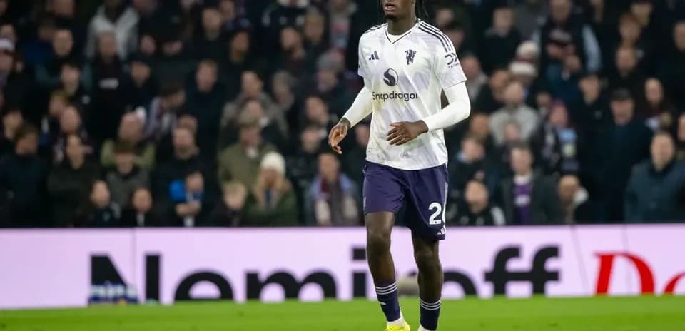 Manchester United vs Aston Villa: Top-Four Clash at Old Trafford