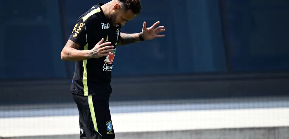 Player training with Brazil national team during session