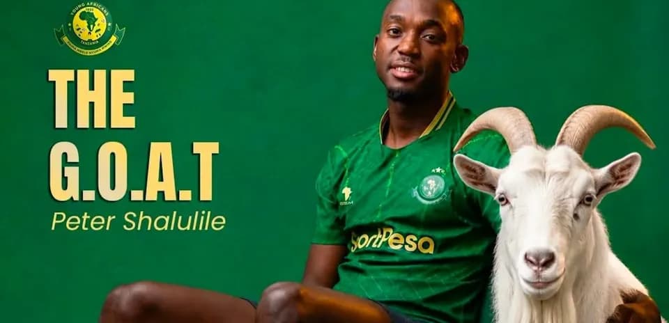 Player Peter Shalulile posing with a goat
