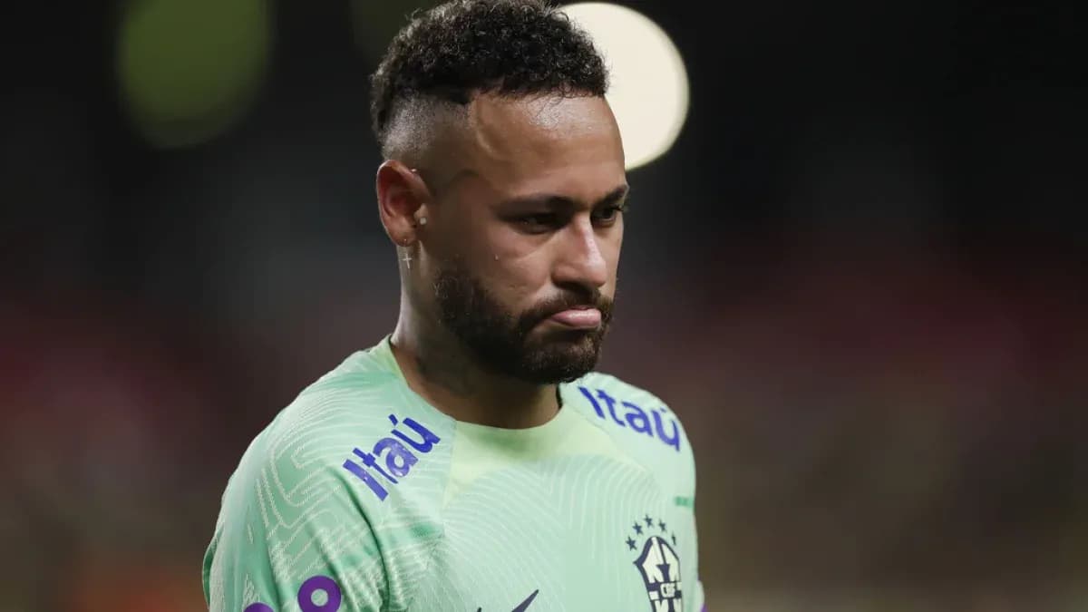 Neymar wearing Brazil kit during a match
