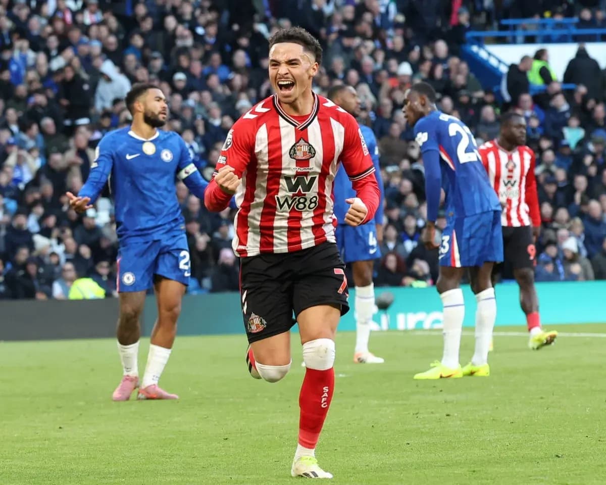 Sunderland player celebrating a goal against Chelsea