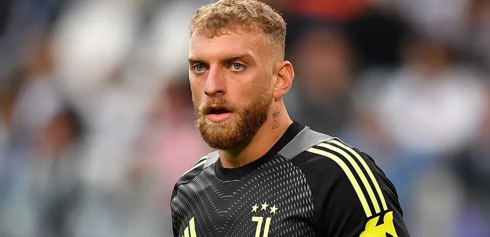Goalkeeper in Juventus kit during match