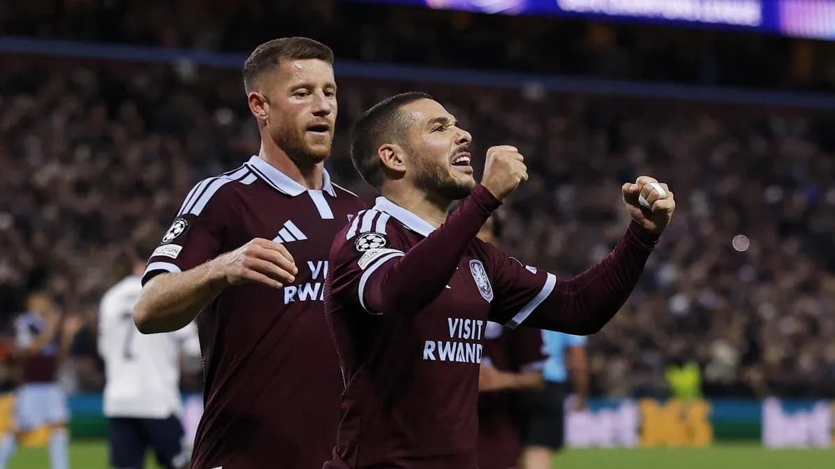Aston Villa players celebrating a goal