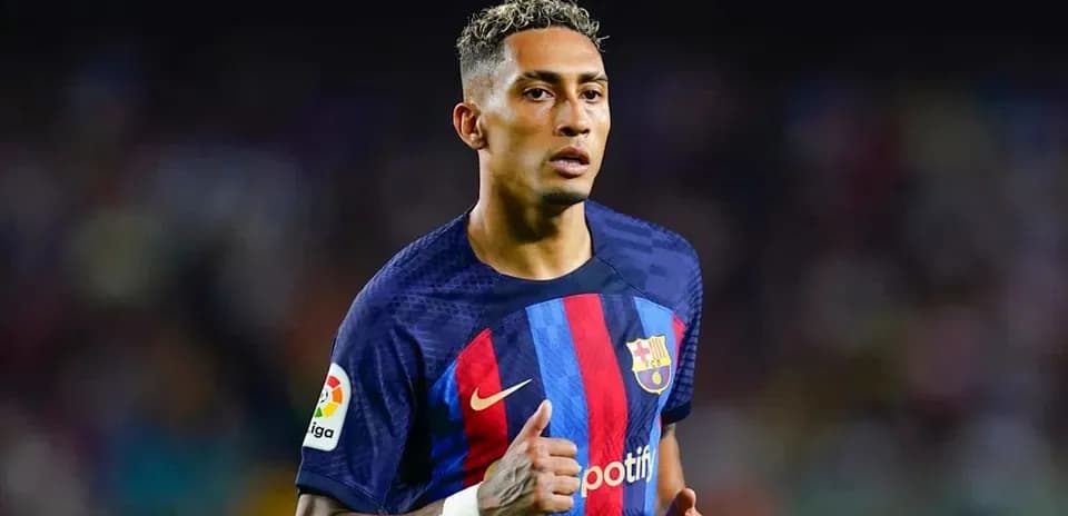 Player in FC Barcelona kit during match