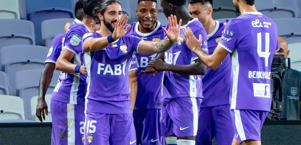 Al Wahda U23 players celebrating a goal